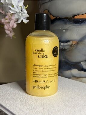 Philosophy Vanilla Birthday Cake Hydrating Shower Gel - Yellow